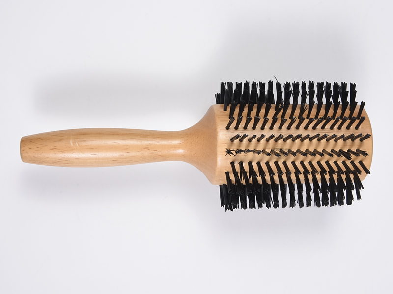 Berus Rambut Penggayaan Buluh Kayu Bulat
