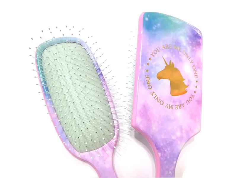 Berus Rambut Plastik Berwarna-warni Unicorn Berkilau