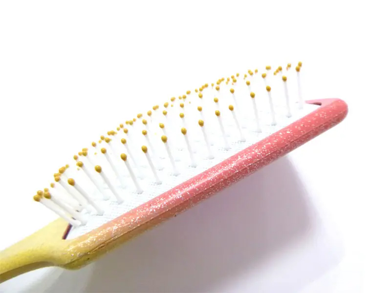 Berus Rambut Bulu Plastik Pelurus