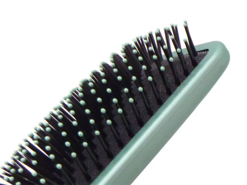 Pelurus Berus Rambut Tiup Kering