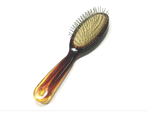 Adakah berus rambut yang tidak kusut baik untuk rambut dan kulit kepala?